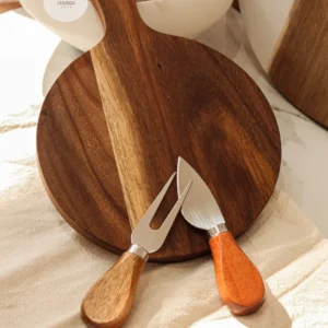 Set Gourmet para Quesos: Tabla de Madera Acacia y Utensilios Especializados