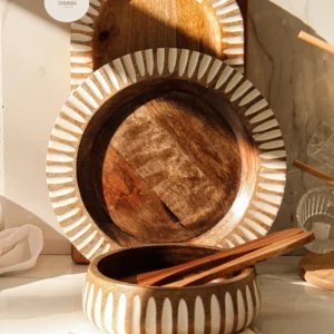 Set de Madera Tallada: Bowl, Plato y Tabla