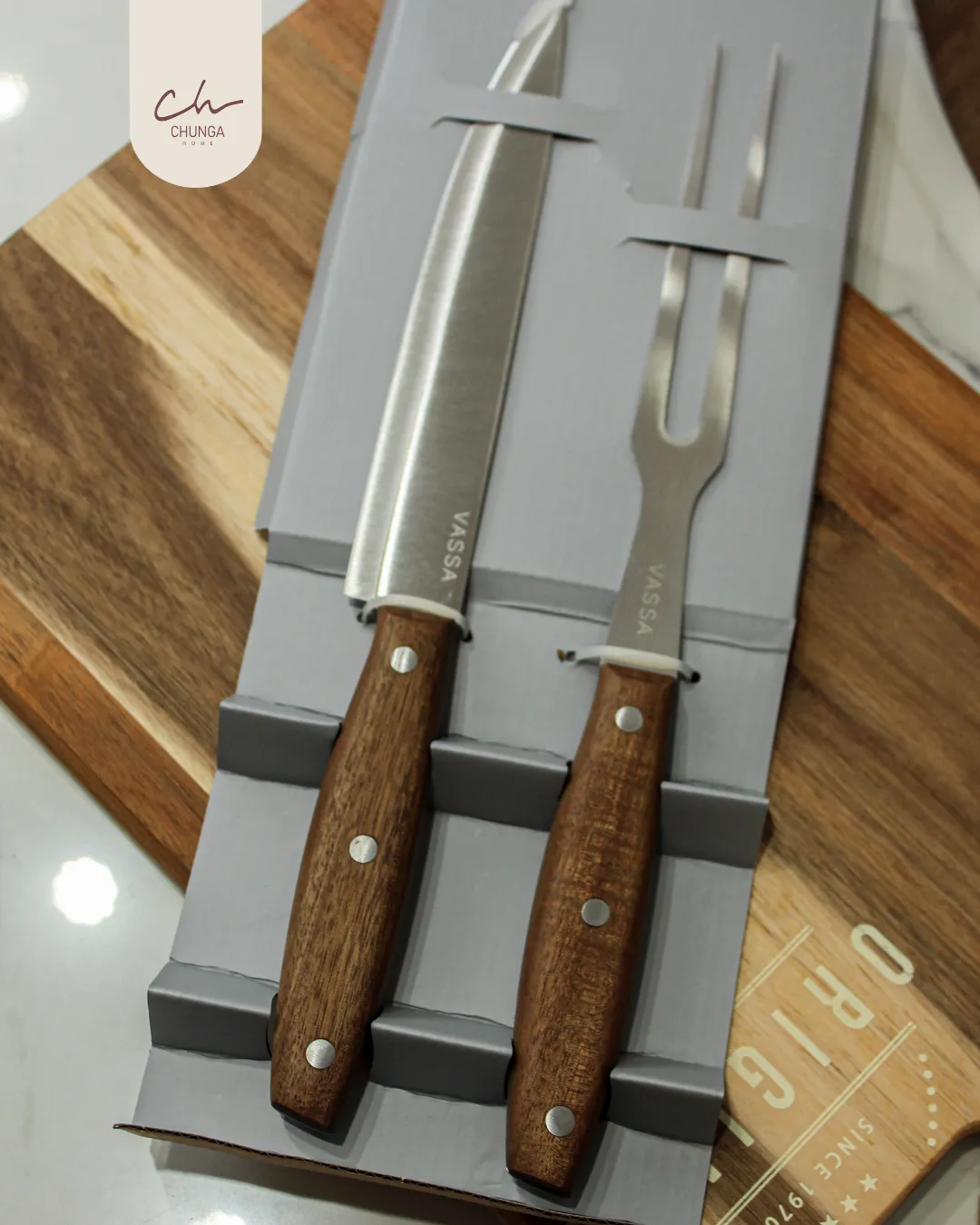 Set de Trinchar Premium: Cuchillo y Tenedor de Madera y Acero #2