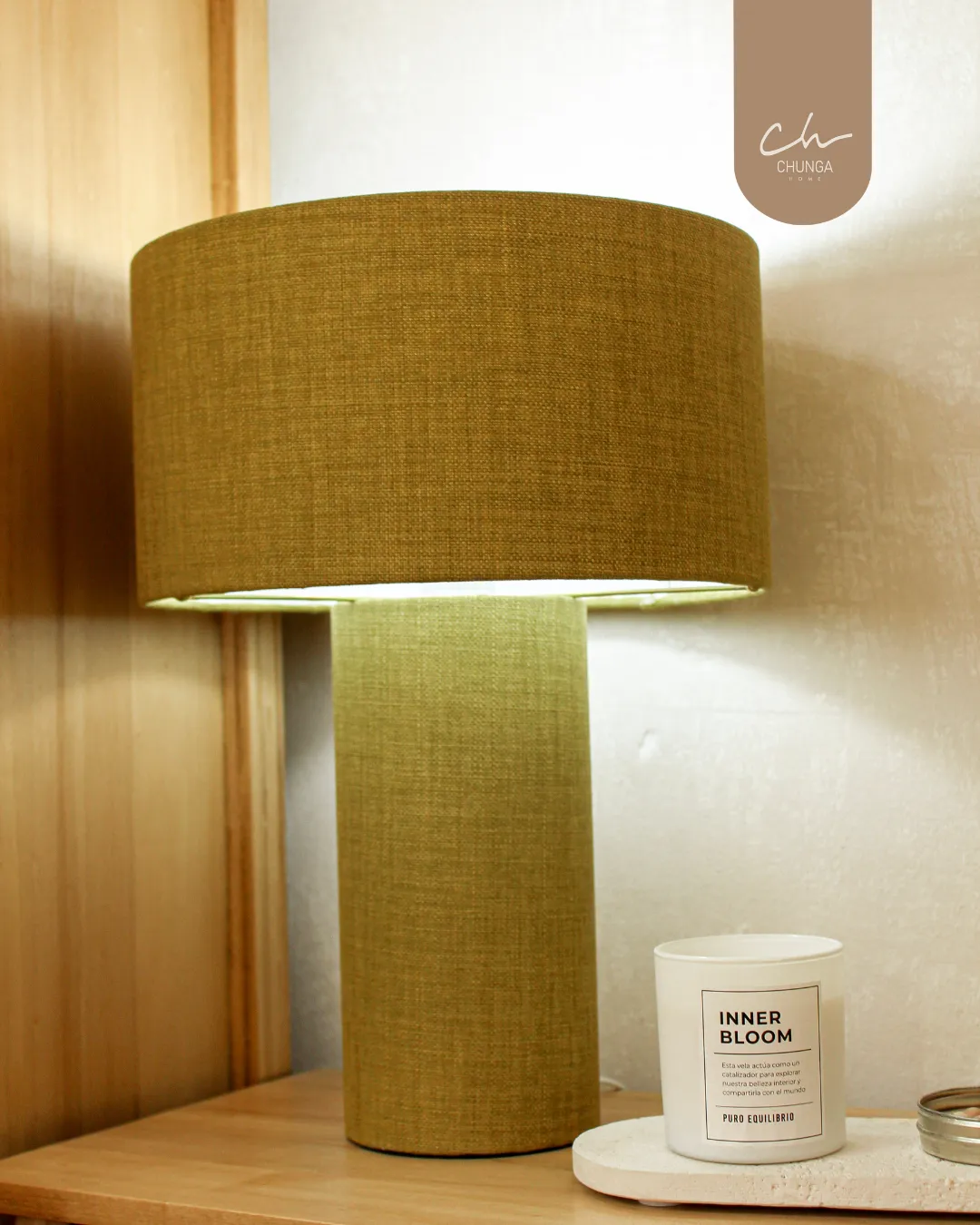 Velador forrado en lino