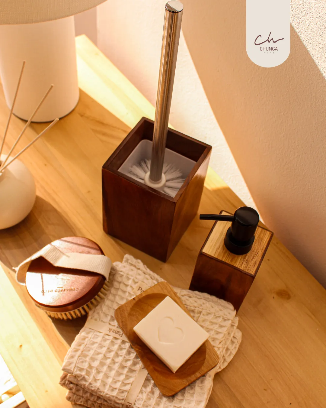 Set de Accesorios de Baño en Madera Natural